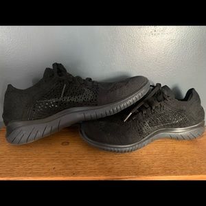 NIKE fly knit free RN